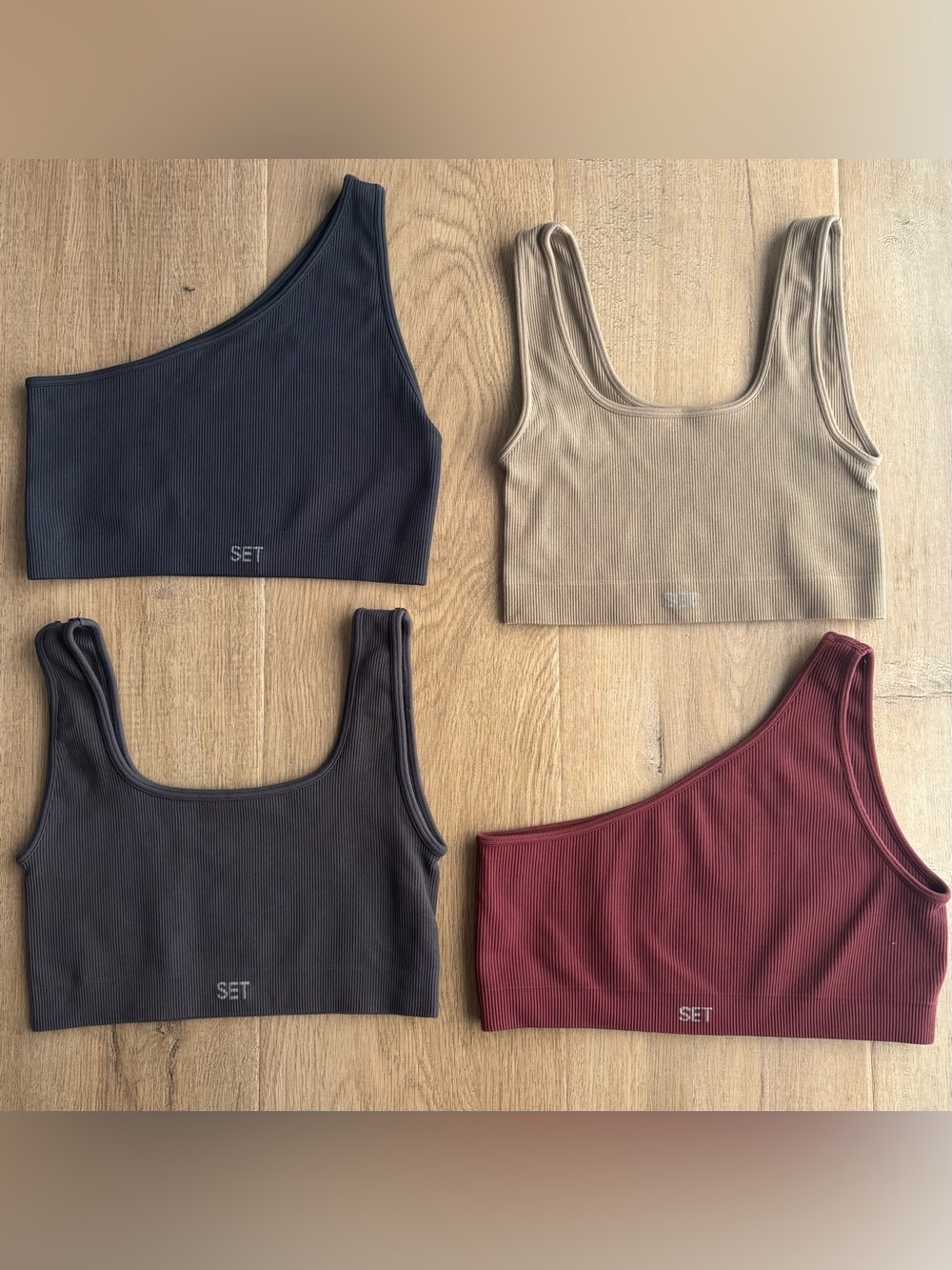 Bundle of 4 Set Active Sports Bras